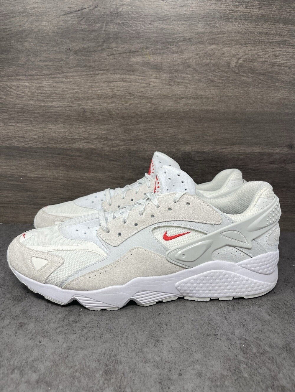 Nike Air Huarache Runner Size 13 Mens Summit White Red Sneakers DZ3306-102